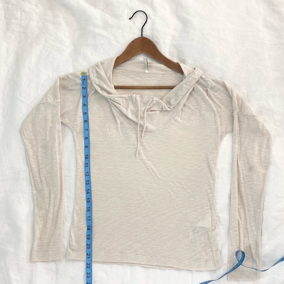 Part Two Karrie Long Sleeve Cowl Neck Top - Picture 3 of 11